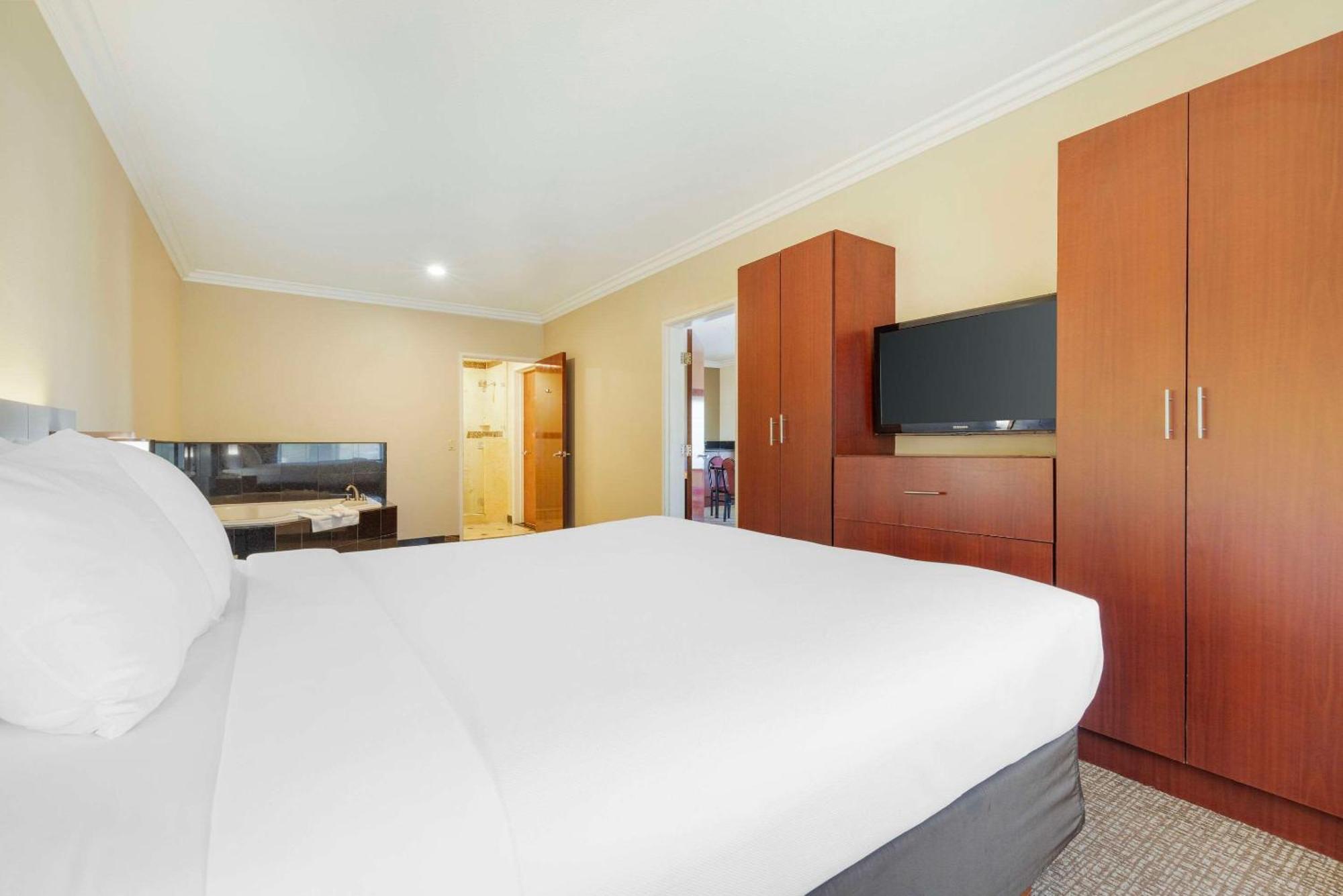 Comfort Suites Oceanside Camp Pendleton Area Εξωτερικό φωτογραφία